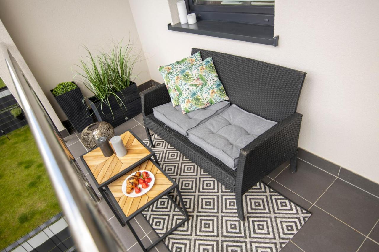 Ferienwohnung Apartament Laurowa Tyczyn Exterior foto