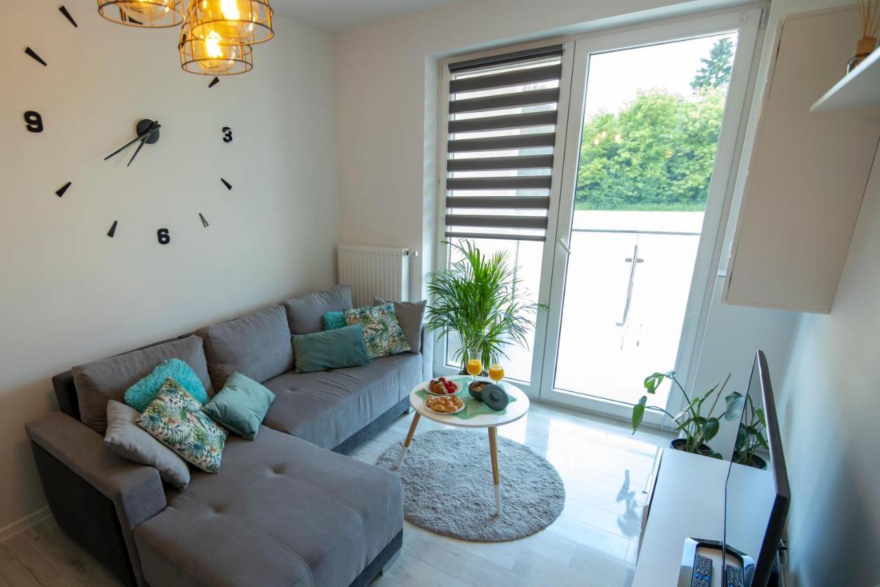 Ferienwohnung Apartament Laurowa Tyczyn Exterior foto