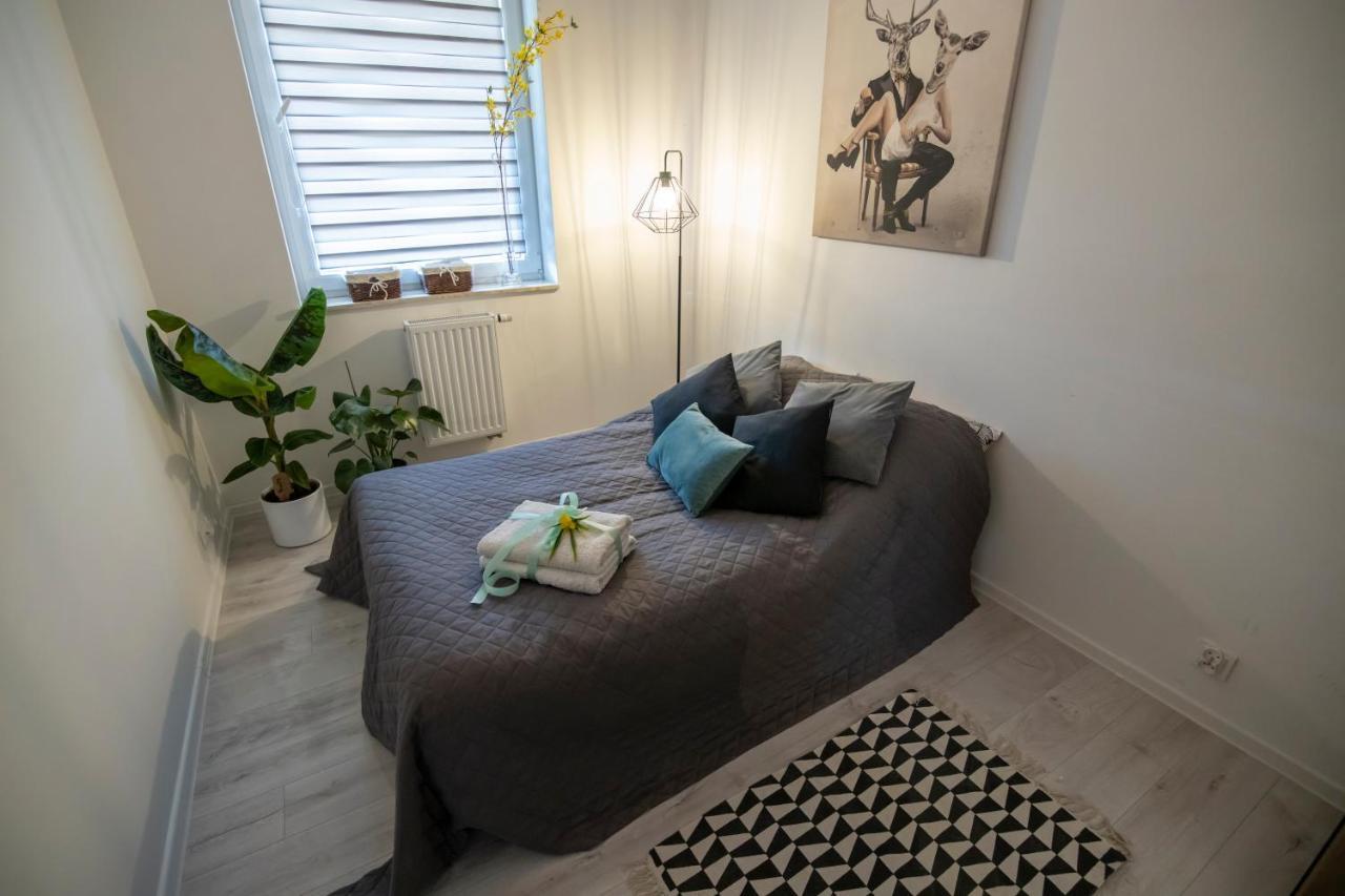 Ferienwohnung Apartament Laurowa Tyczyn Exterior foto